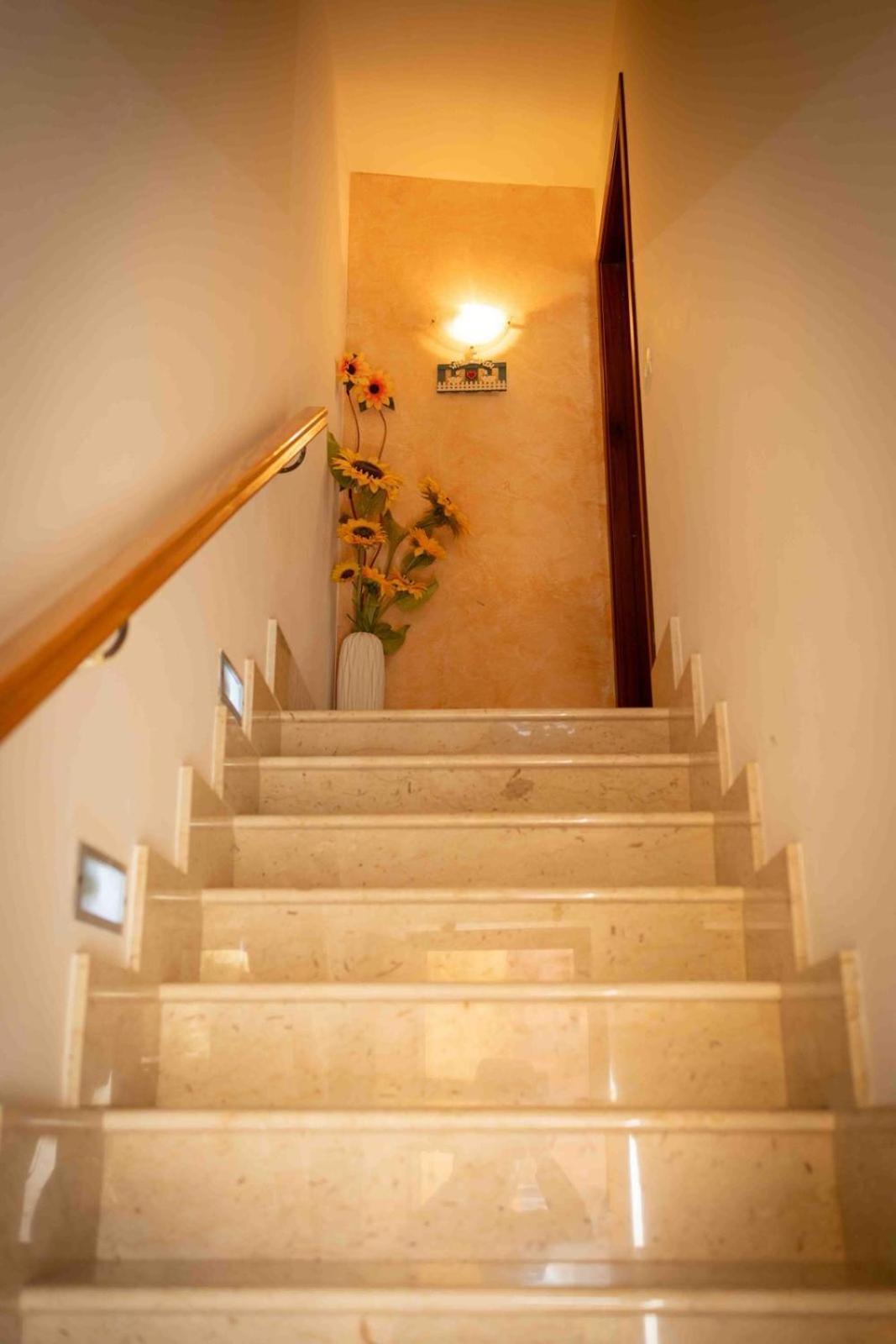 Sunshine Apartments Trappeto  Exterior foto